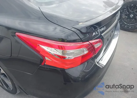 2016 Nissan Altima 2.5 Sr z USA, uszkodzony, nr VIN 1N4AL3AP0GC209827